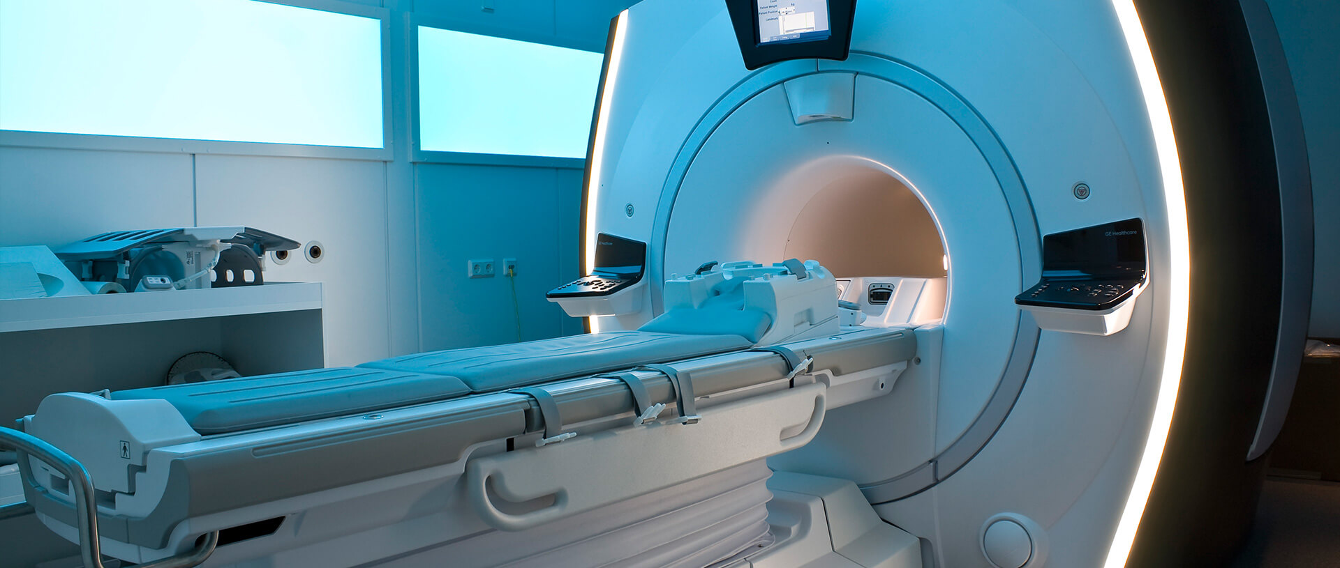  /uploadfile/file_portal/site_4617_web/file_portal_end/بخش-محتوایی-سایت/گالری-تصاویر/mri.jpg